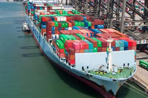 廈門fba海運到美國的航線有兩種，一種是普船，一種是美森快船