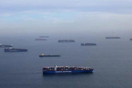 美國(guó)政府考慮對(duì)中國(guó)建造的集裝箱船實(shí)施收費(fèi)政策